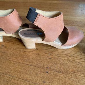 Moheda Swedish Hasbeens Victoria Wood Clog Sandals